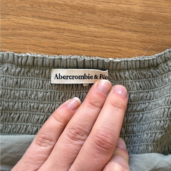 Abercrombie & Fitch Cropped Floral Puff Sleeve Smocked Back Square Neck Top XL - Picture 6 of 8